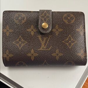 Louis Vuitton Monogram Kiss lock vintage wallet  in Brown and Gold